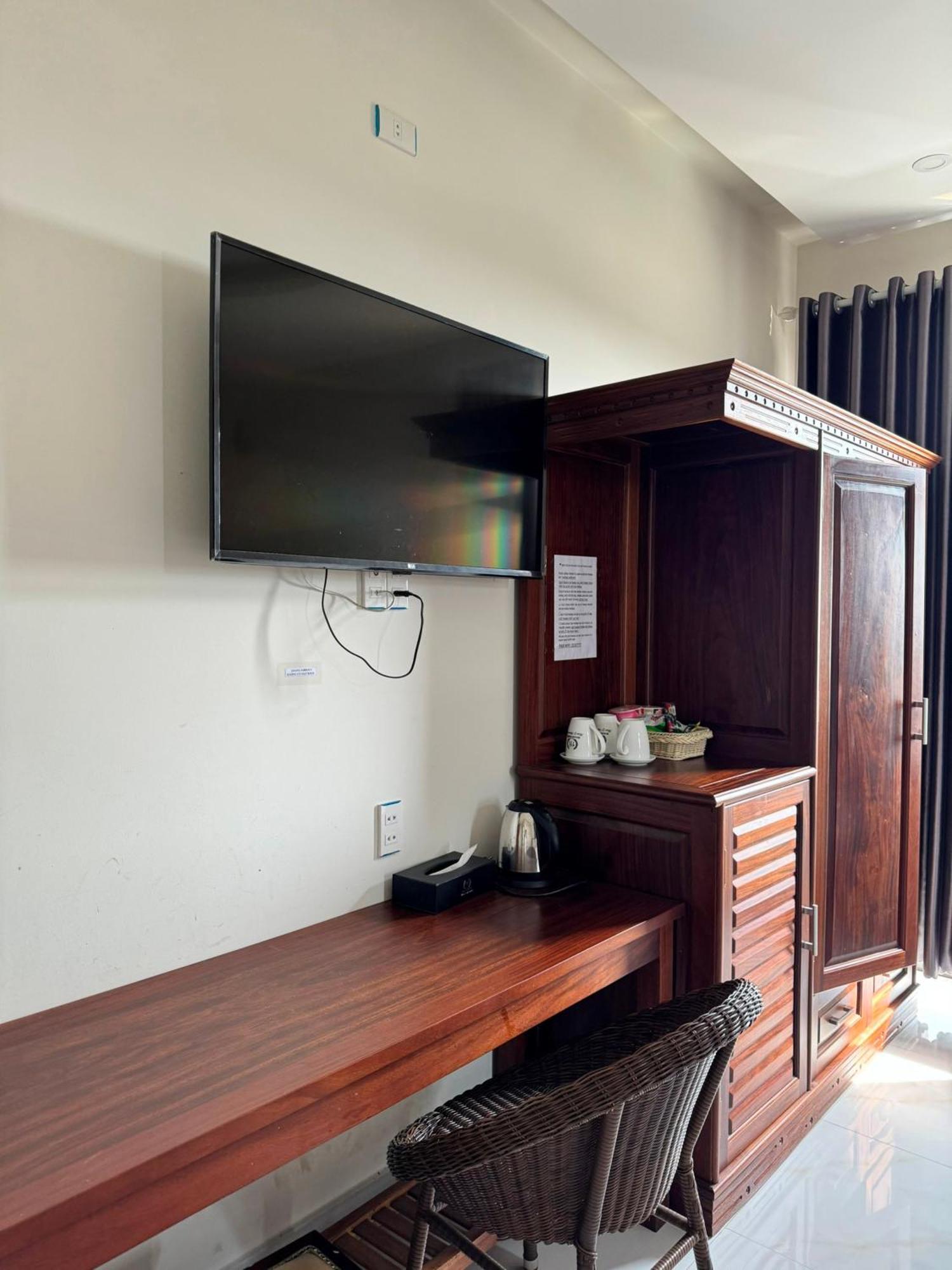 Hoang Khiem Hotel Pleiku Buitenkant foto