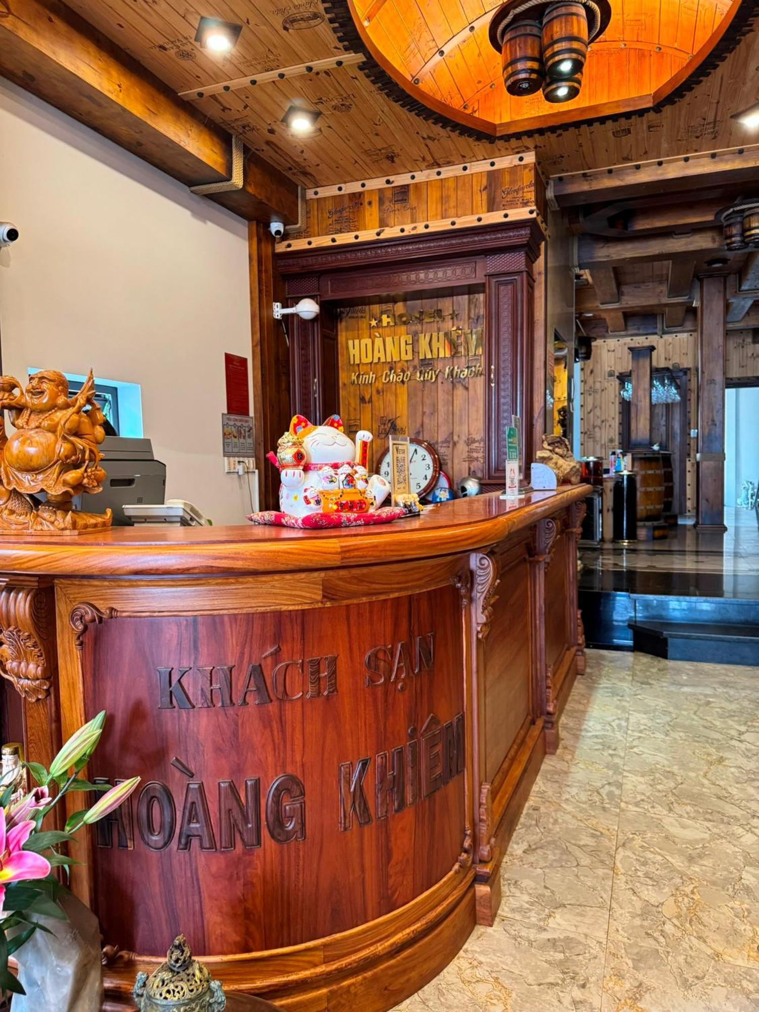 Hoang Khiem Hotel Pleiku Buitenkant foto